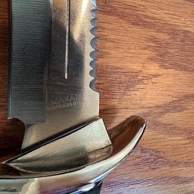 J BOWIE & MAXAM KNIVES