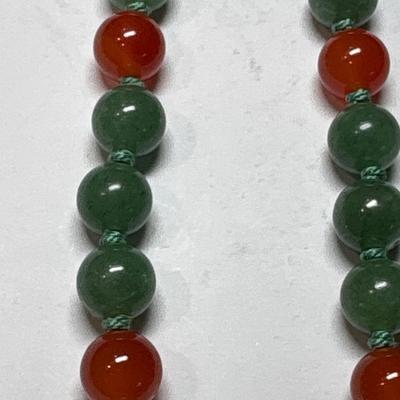 Vintage Green & Cinnamon Jade beaded necklace