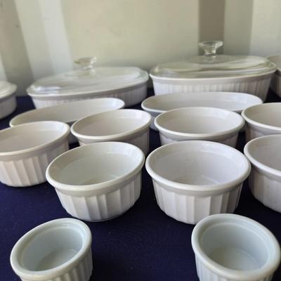 Sale Photo Thumbnail #71: Large Lot of Corning French White
4 casseroles/ 3 lids
2 small casseroles
7 ramikins
2 small containers