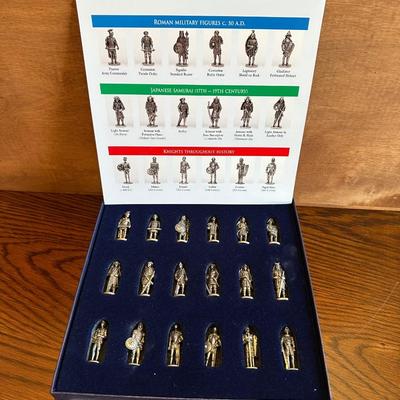 ARMOUR THROUGH THE AGES PEWTER FIGURES