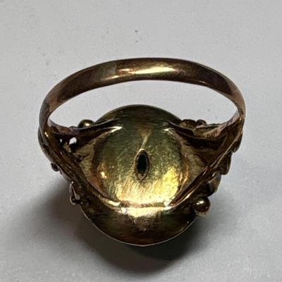 Gold & Jade ring (size 8)