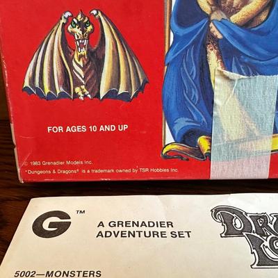 DRAGONS AND FANTASY LORDS FIGURES