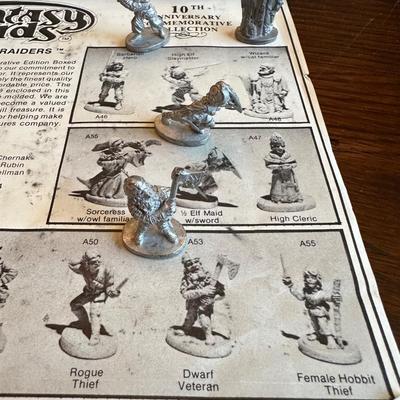 DRAGONS AND FANTASY LORDS FIGURES
