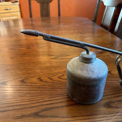 ANTIQUE STEAM ATOMIZER AND A VINTAGE PUMP OIL CAN