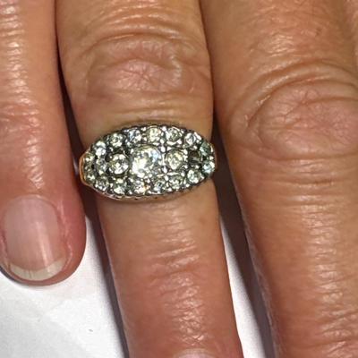 18K HGE ring (size 6)