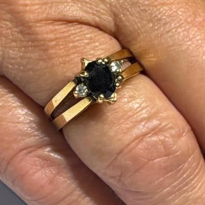 Beautiful gold flip ring (size 9)