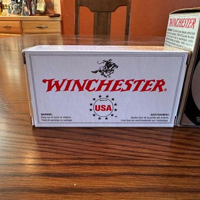 2 WINCHESTER 9MM LUGER & XPERT 22 HOLLOW POINT
