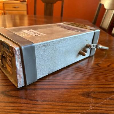 VINTAGE KRAUTKRAMER ULTRASONIC FLAW DETECTOR