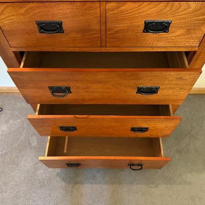 MISSION STYLE 5 DRAWER CHEST