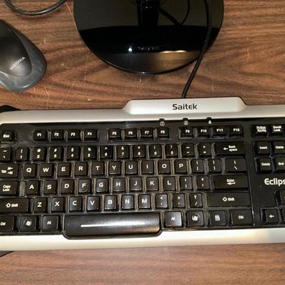 MONITOR, KEYBOARD, SPEAKERS AND MOUSE