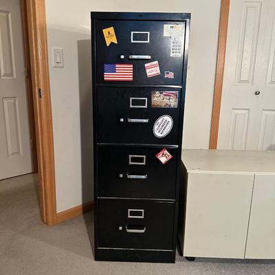 4 DRAWER FILING CABINET AND 2 DOOR METAL CABINET ON CASTERS