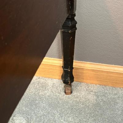 ANTIQUE FULL SIZE BED FRAME