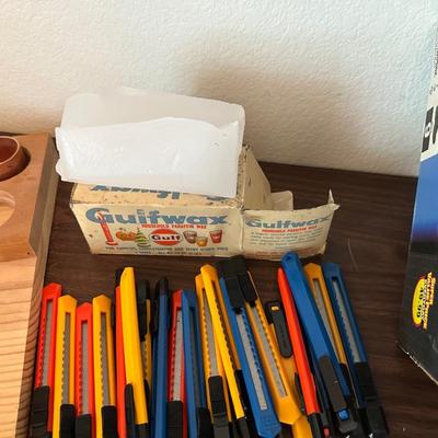 ART AND CRAFT SUPPLIES
