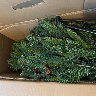 VERY NICE 7 1/2 FT TREE AND LIGHTS