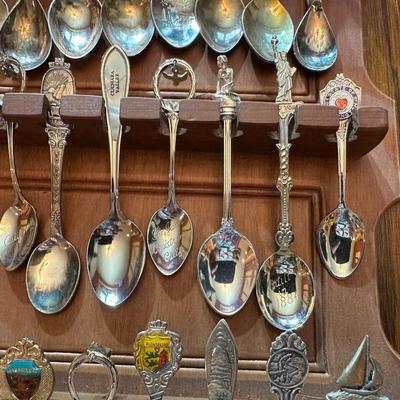 SOUVENIR SPOONS WITH A WALL HUNG HOLDER