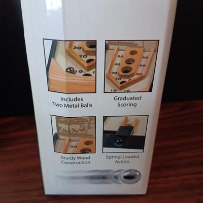 NEW MONOCULAR TELESCOPE KIT & BOARDWALK BOWLING GAME