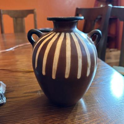 CLAY POT SIGNED JOSE SOSA, FLOATING GLOBE AND A SMALL LAMP