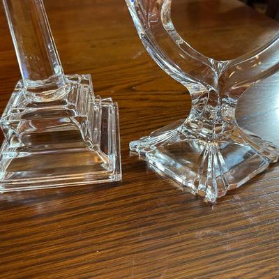 2 PAIRS OF CRYSTAL CANDLESTICKS AND 1 BRASS ONE