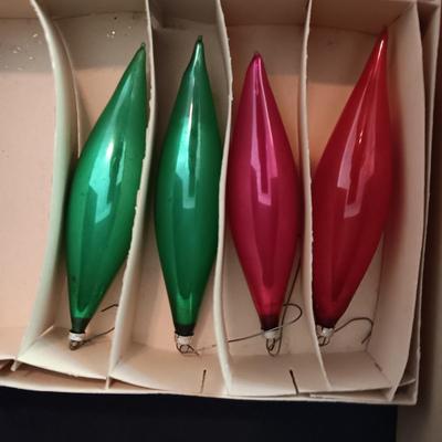SHINY BRITE GLASS TREE TOPPER AND GLASS ORNAMENTS
