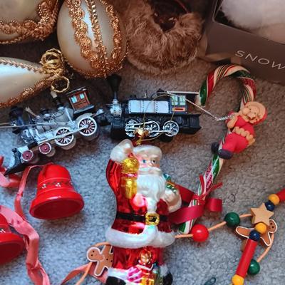 CHRISTMAS DECORATIONS