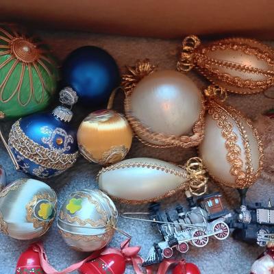 CHRISTMAS DECORATIONS