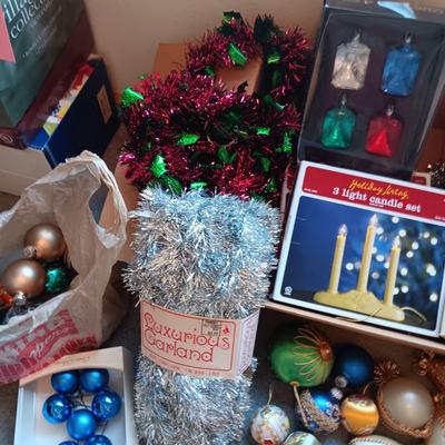 CHRISTMAS DECORATIONS