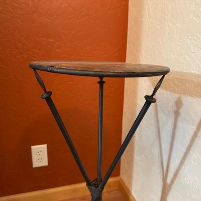 IRON SIDE TABLE OR PLANT STAND