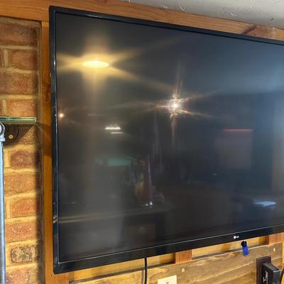 LG 49" LED SMART TV WITH REMOTE, WALL MOUNT AND STAND