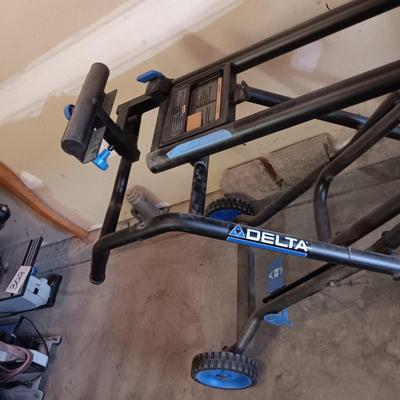 CHICAGO ELECTRIC 12" DOUBLE-BEVEL SLIDING COMPOUND MITER SAW & DELTA FOLDABLE MITER SAW STAND