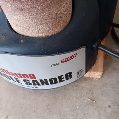CENTRAL MACHINERY 14" OSCILLATING SPINDLE SANDER