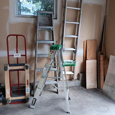 HUSKY 4 FOOT AND A 6 FOOT ALUMINUM LADDERS