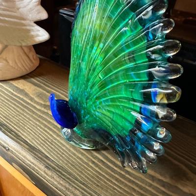 BEAUTIFUL GLASS AND OTHER PEACOCK PLUS A WHITE BIRD