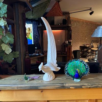 BEAUTIFUL GLASS AND OTHER PEACOCK PLUS A WHITE BIRD