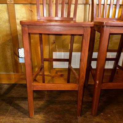 4 QUALITY WOODEN BAR STOOLS