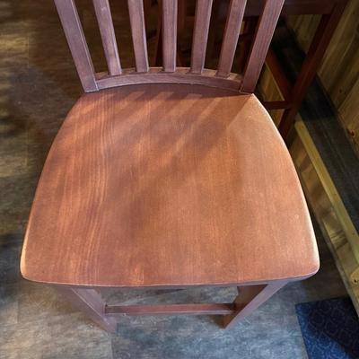 4 QUALITY WOODEN BAR STOOLS