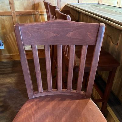 4 QUALITY WOODEN BAR STOOLS