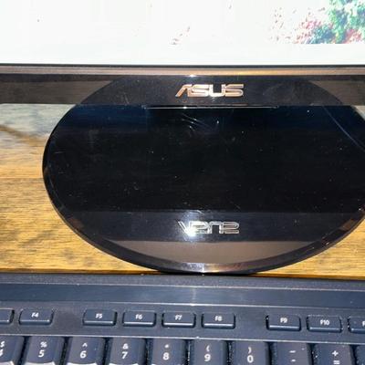 GAMING COMPUTER W/WIN 10, 27" MONITOR, GEAR HEAD SPEAKERS, MOUSE AND KEYBOARD