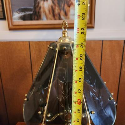 Touch On / Off Table lamp w 3 Setting