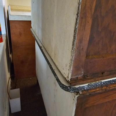 Vintage Hoosier Cabinet (G2-JS)