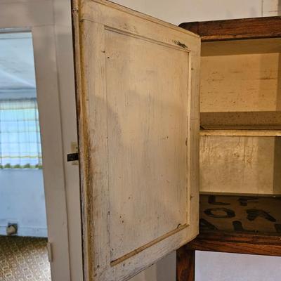 Vintage Hoosier Cabinet (G2-JS)