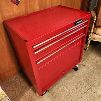 Lot #186 Husky Rolling Tool Box - 3 drawers