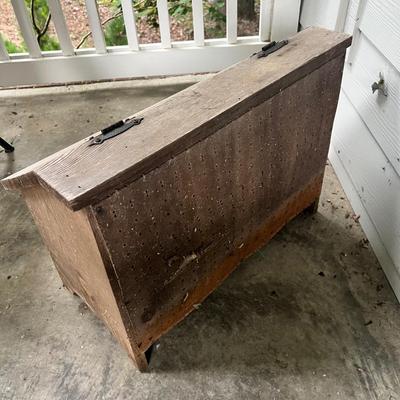 Wooden Storage Box w/ Hinged Lid (FP-RG)