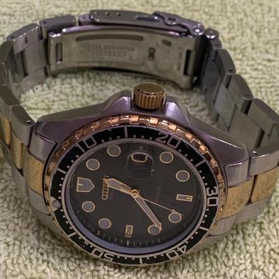 Men’s Citizen Eco-Drive WR 200 Watch - Needs TLC