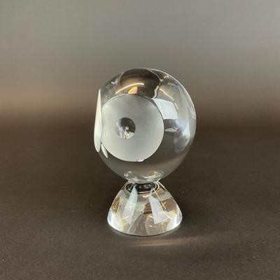 Sale Photo Thumbnail #835: This Steuben Owl Crystal Sculpture is made by Donald Pollard
Measurements:
5” in height, 3” in width, 2.5” in depth