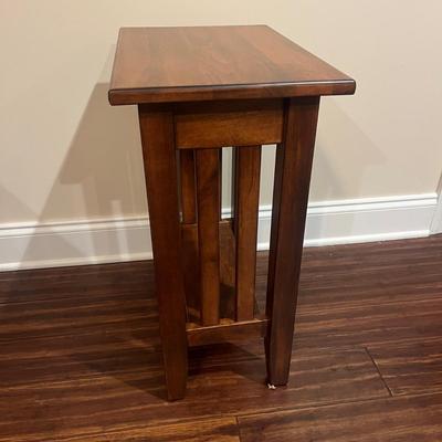 Heartland Furniture Mission Style Side Table (BD-MG)