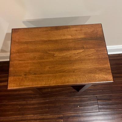 Heartland Furniture Mission Style Side Table (BD-MG)