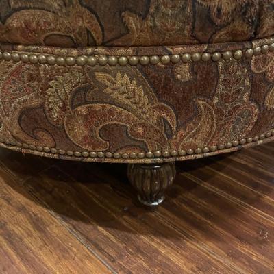 Large Circular Ottoman (BD-MG)