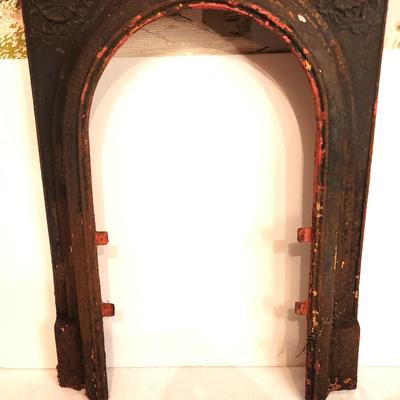 Lot #194 Antique Fireplace Insert (coal burning)