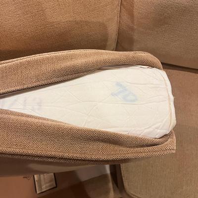 Flexsteel Wedge Sofa (BD-MG)