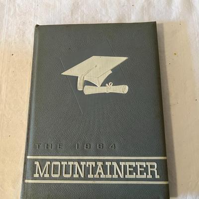 The 1954 Mountaineer Annual